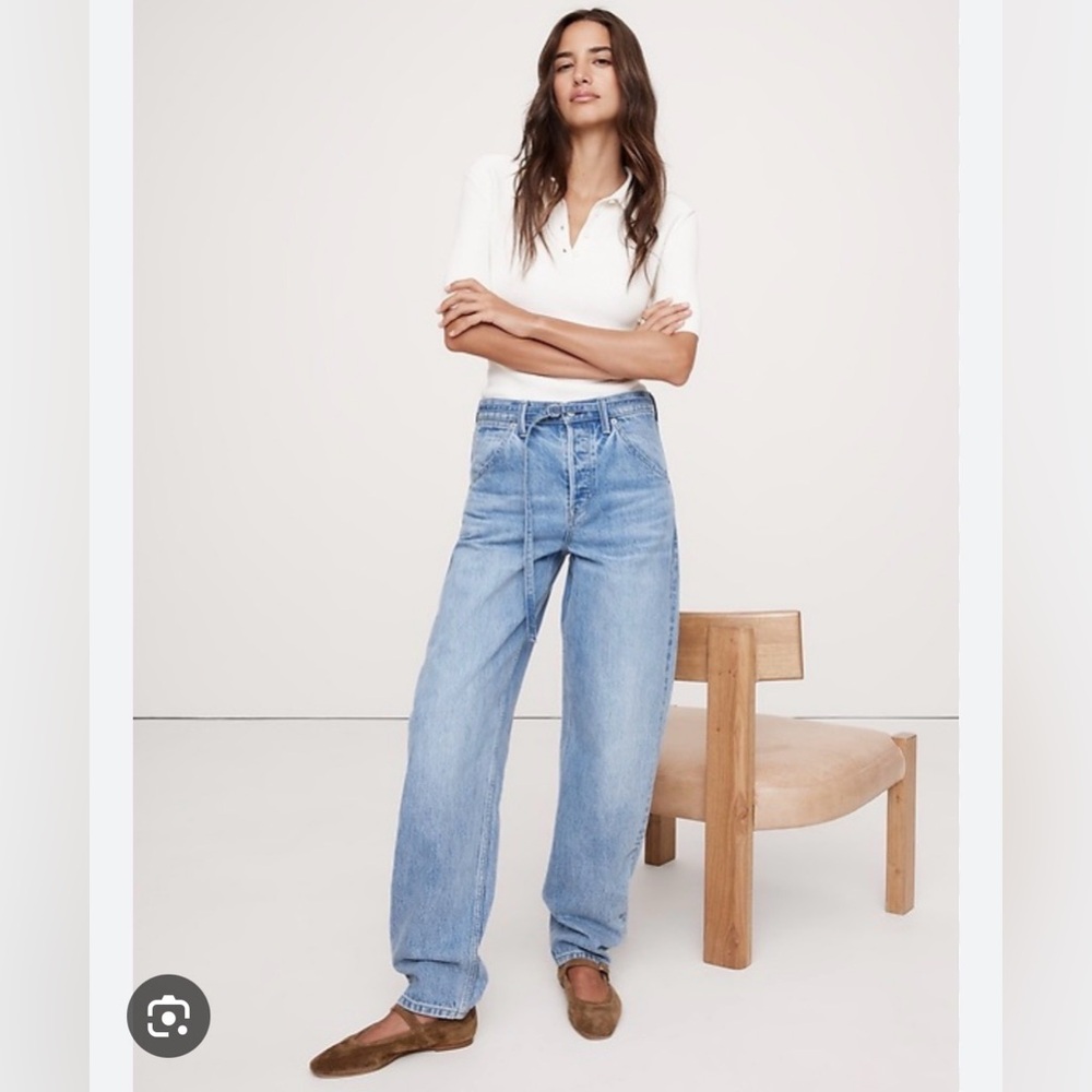 Banana Republic High-Rise Light Blue Relaxed Jeans